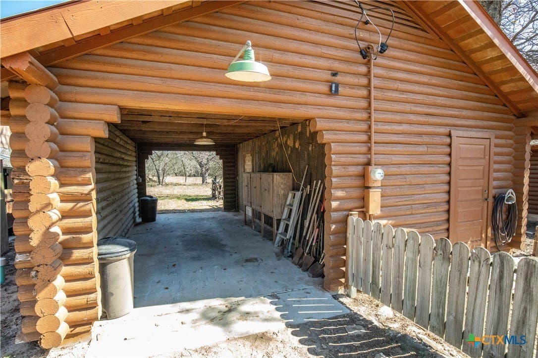 298 acres in Wilson County - photo 23