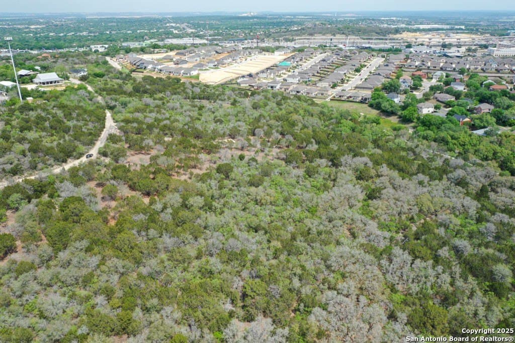 0.5 acres in Bexar County gallery image 3