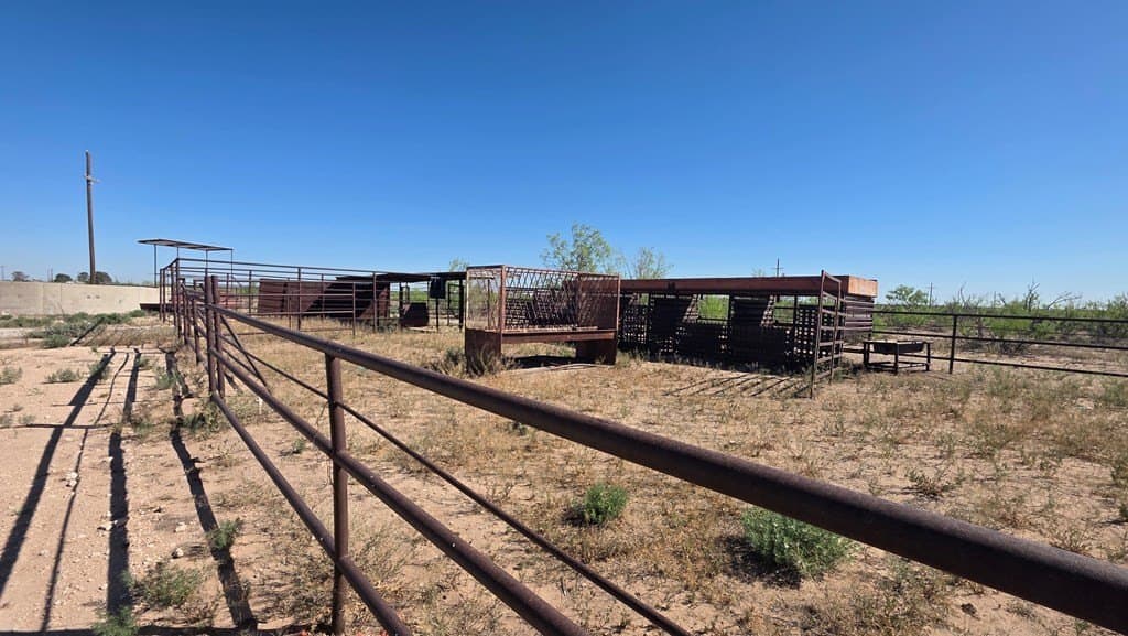 9 acres in Ector County - photo 21