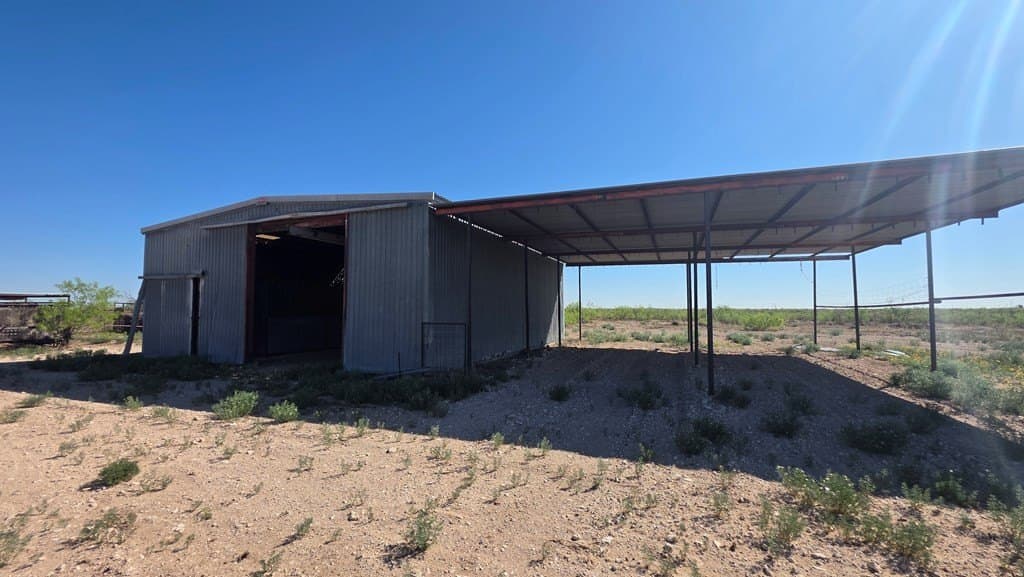 9 acres in Ector County - photo 25
