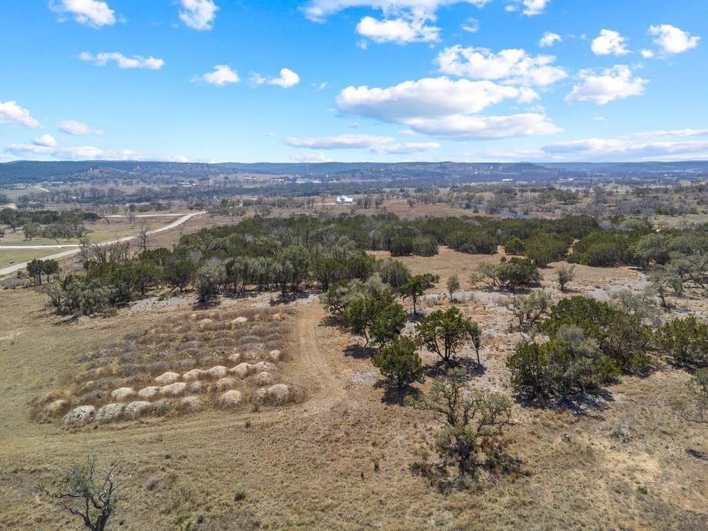 5.12 acres in Kerr County - photo 6