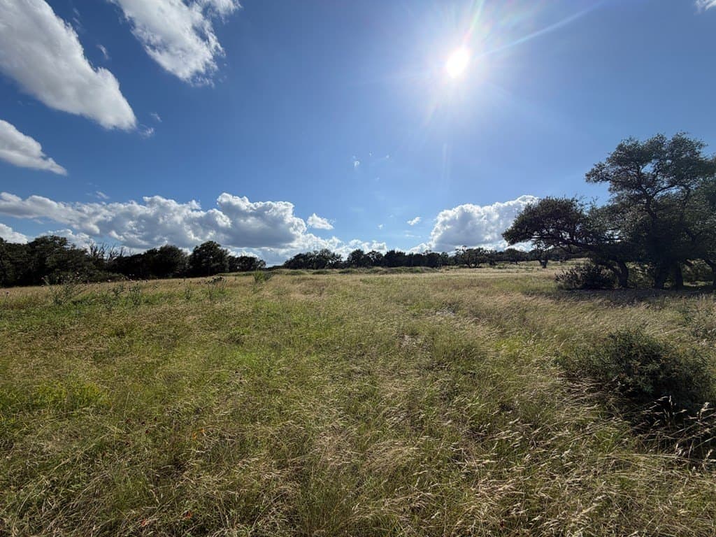 5.12 acres in Kerr County - photo 4