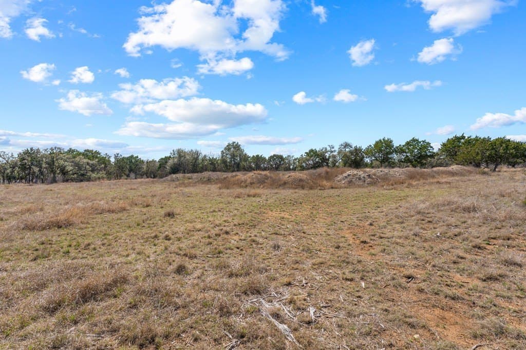 5.12 acres in Kerr County - photo 9