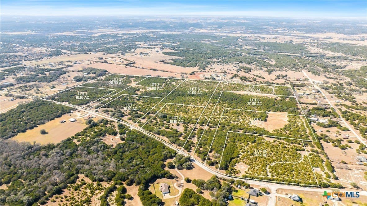 10.1 acres in Lampasas County