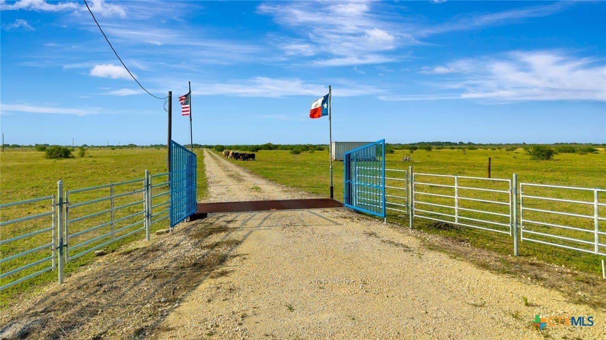 98.15 acres in Matagorda County - photo 9