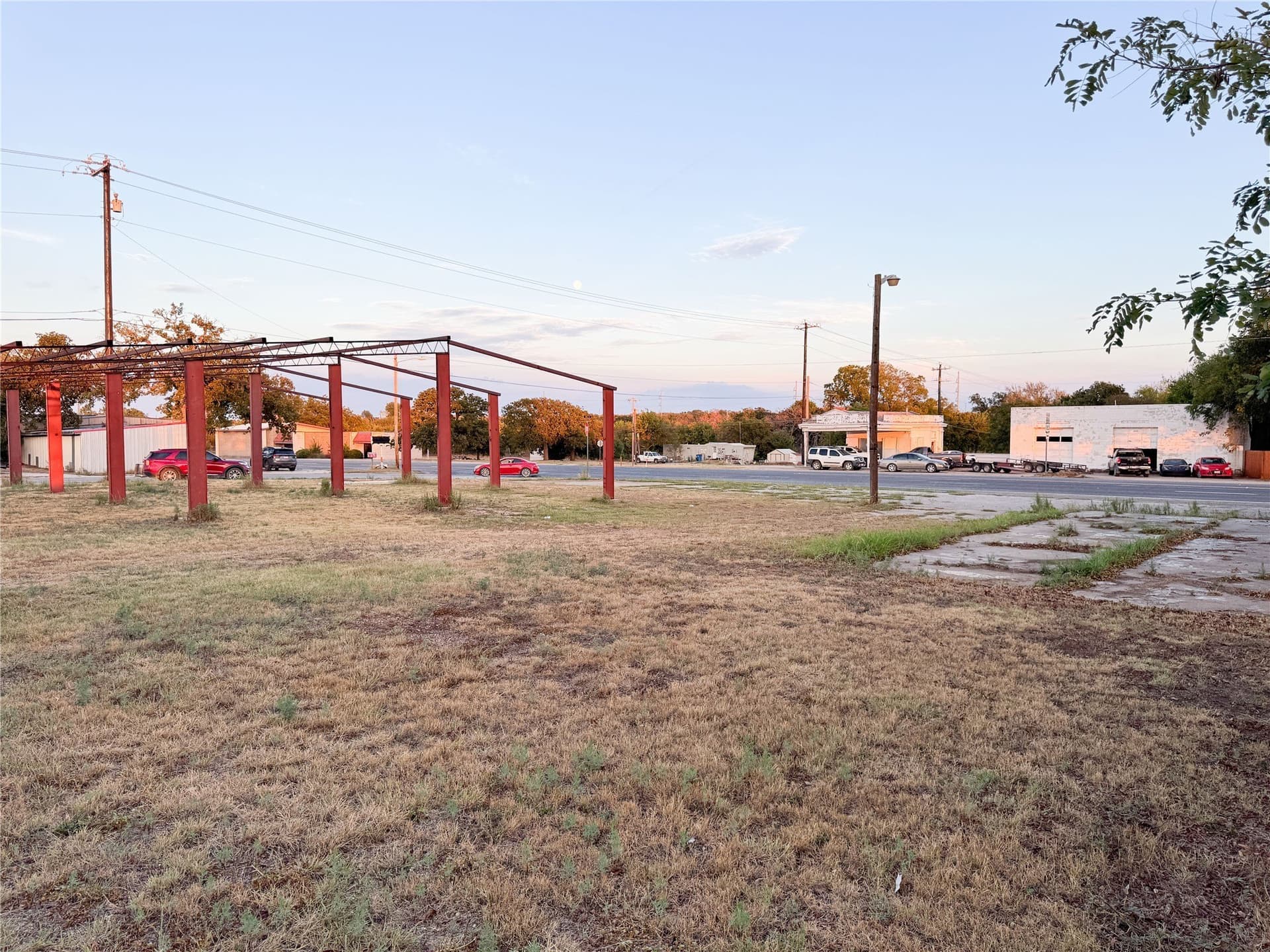 0.28 acres in Eastland County - photo 8