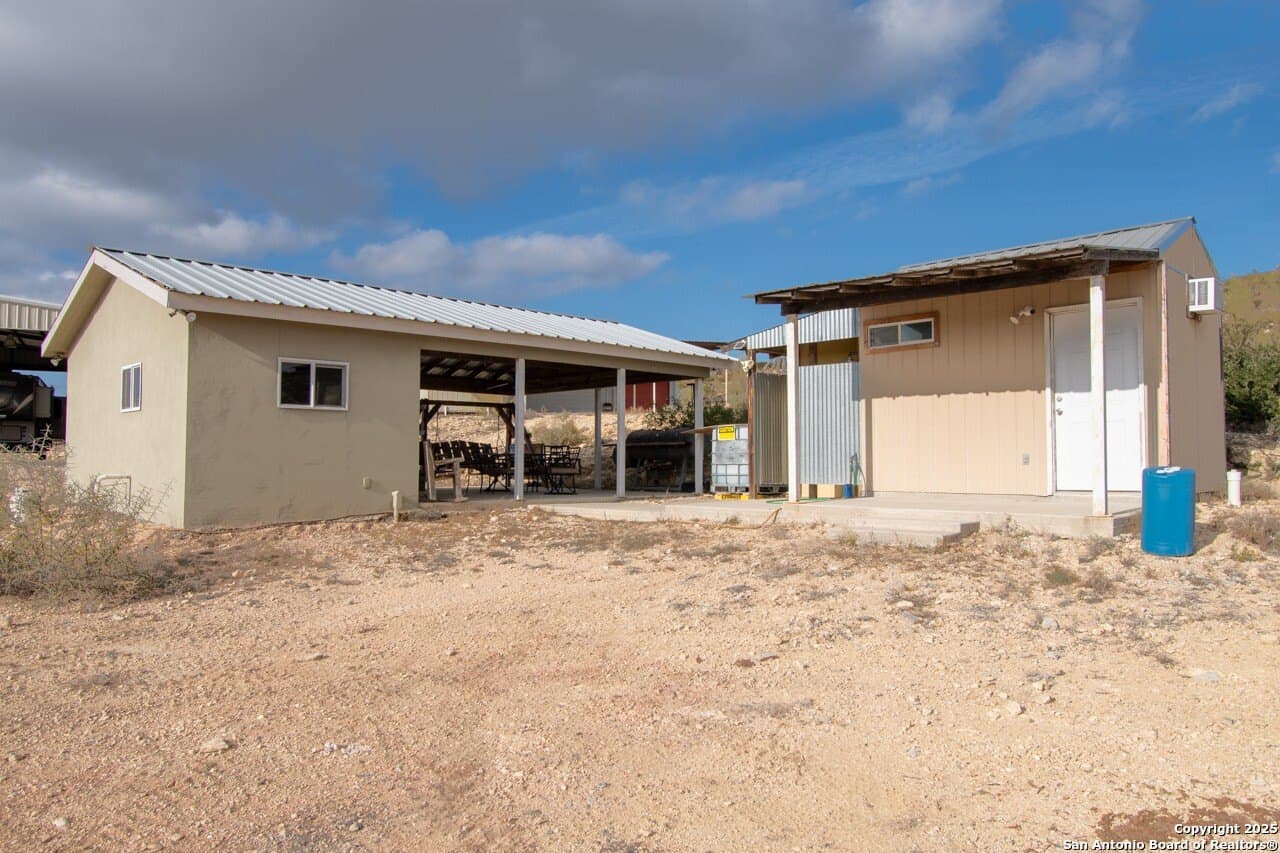 83.6 acres in Val Verde County - photo 30