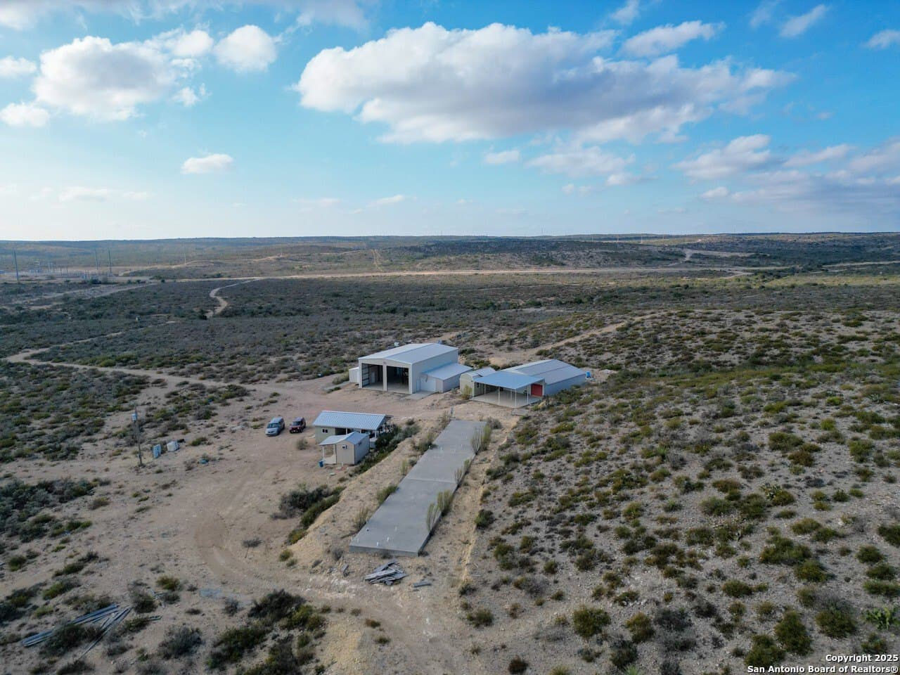 83.6 acres in Val Verde County gallery image 2