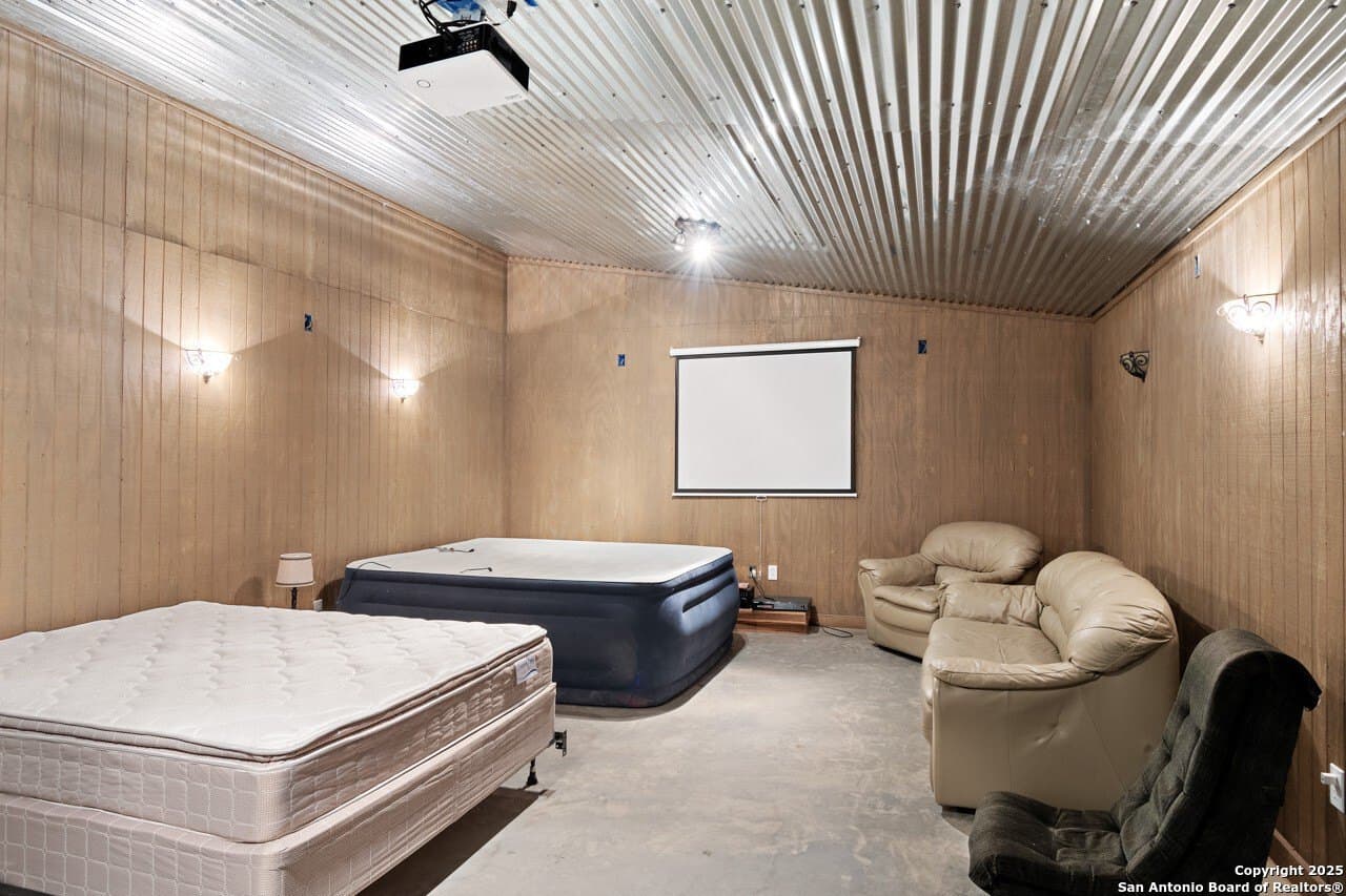 83.6 acres in Val Verde County featured view