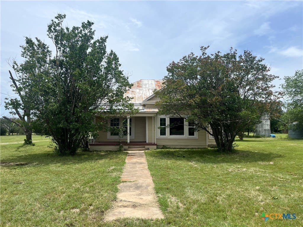 83.12 acres in Lampasas County