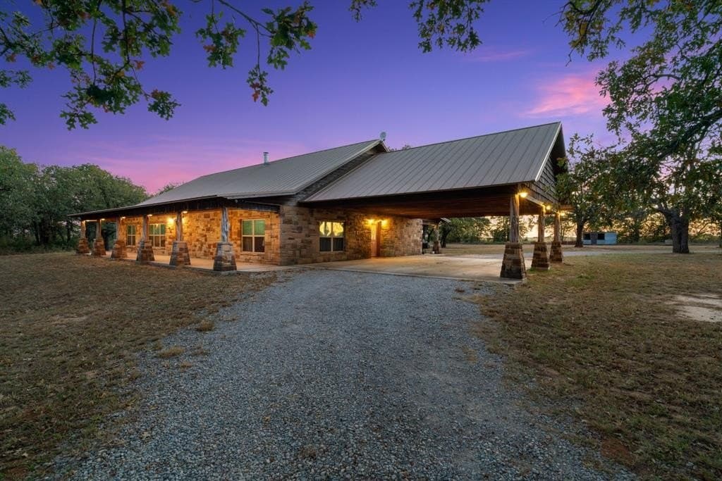 12.8 acres in Erath County gallery image 3