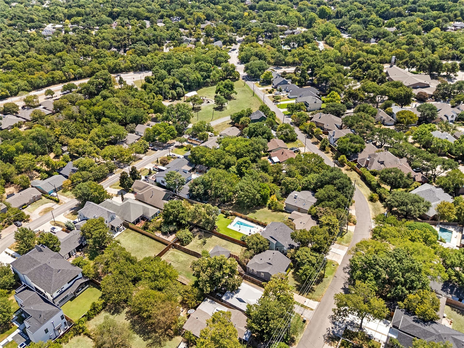 0.2 acres in Dallas County - photo 9