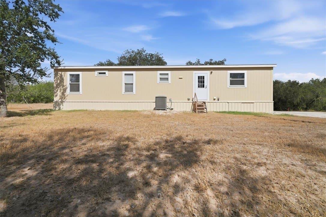 21,606 acres in Live Oak County - photo 32