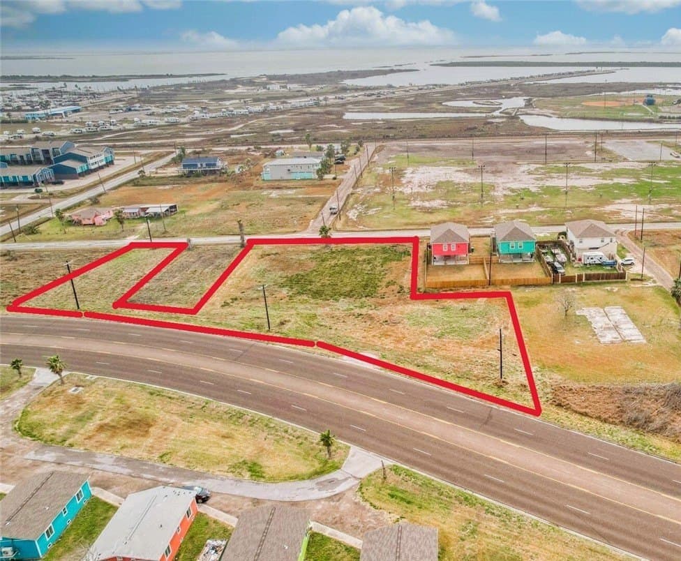 0.25 acres in San Patricio County - photo 9