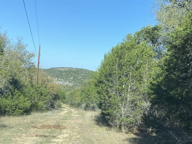 5.48 acres in Uvalde County - photo 34