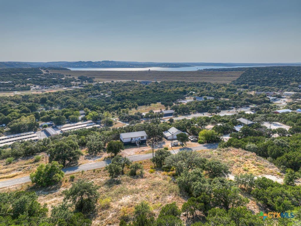 1.14 acres in Comal County gallery image 2