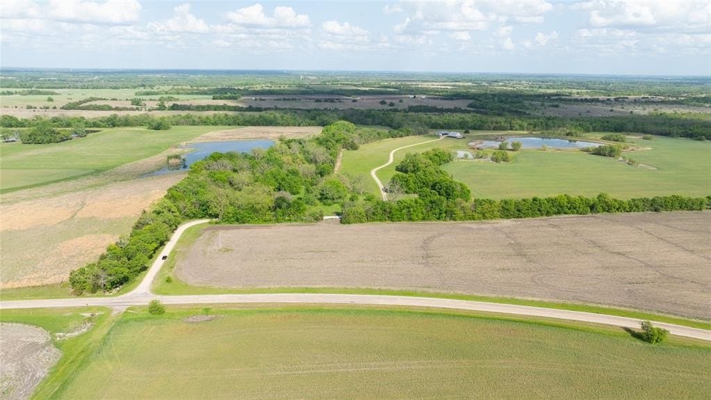 1 acres in Lamar County gallery image 4