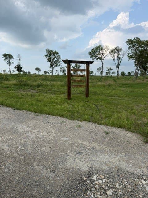 1.69 acres in Navarro County featured view