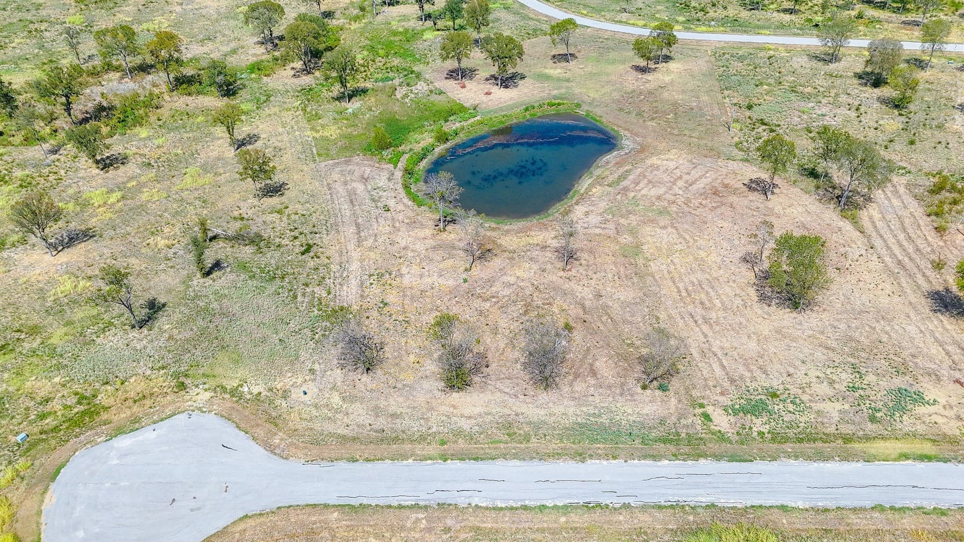 1.05 acres in Navarro County - photo 4