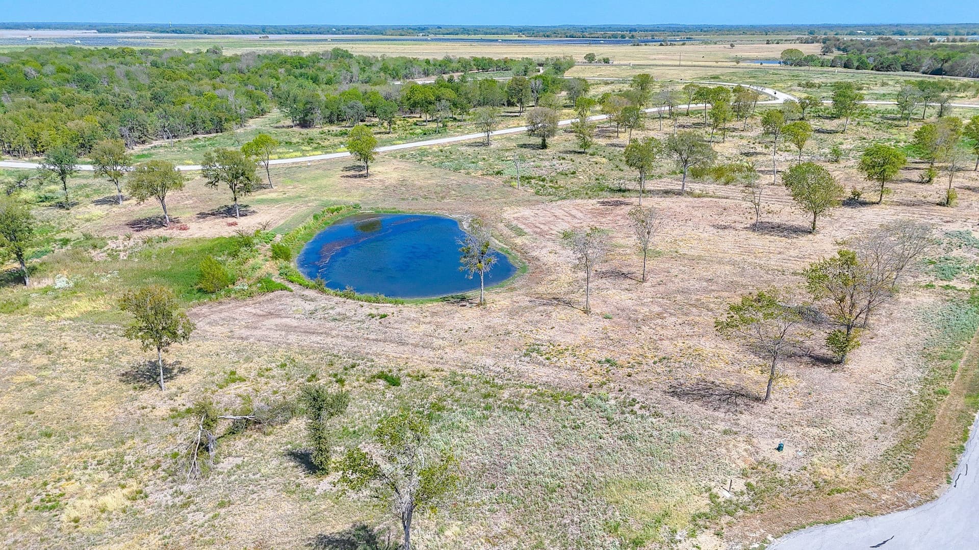 1.05 acres in Navarro County - photo 29