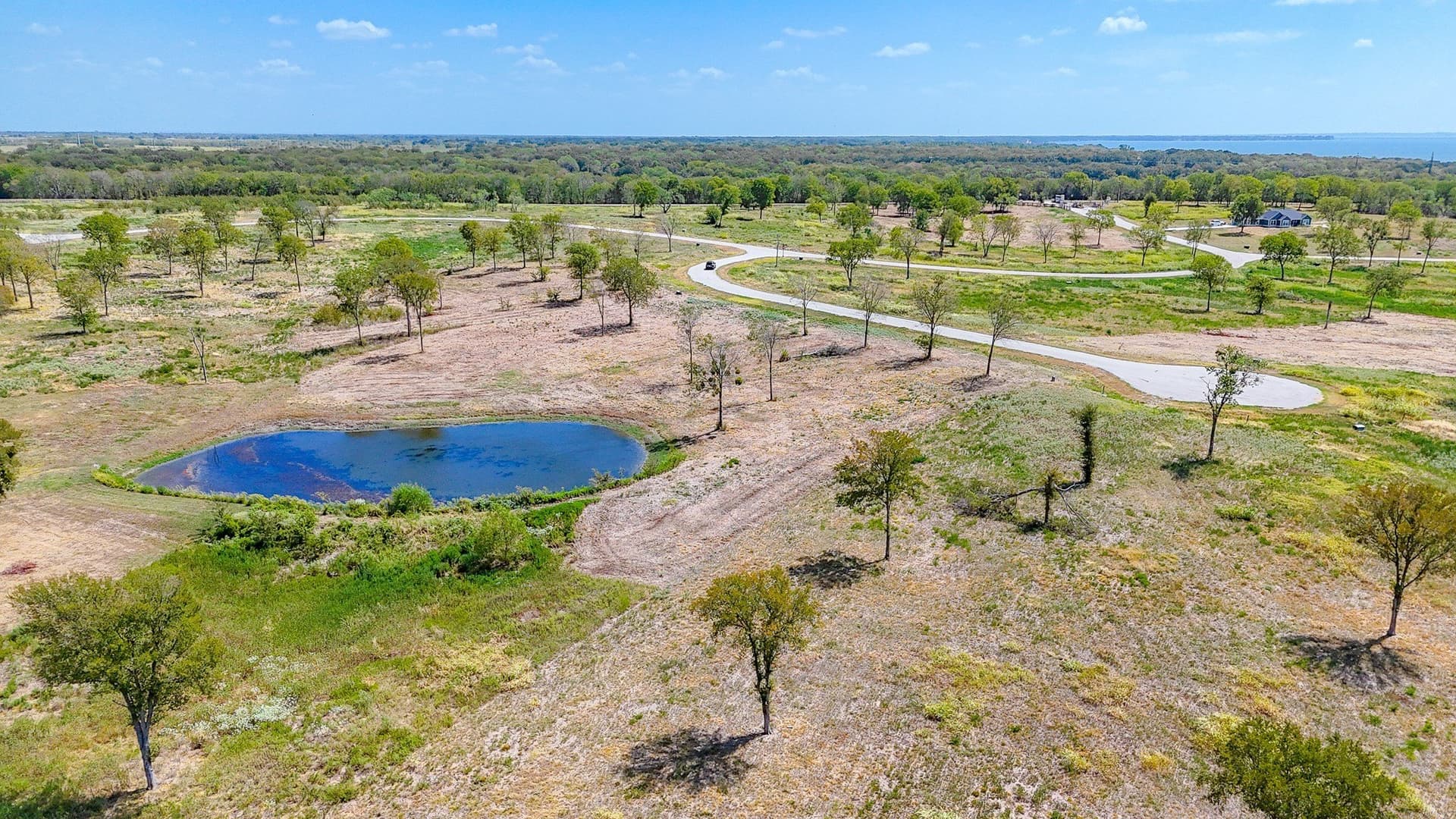 1.05 acres in Navarro County - photo 28