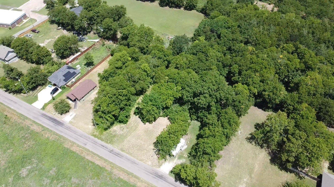 0.23 acres in Grayson County - photo 7
