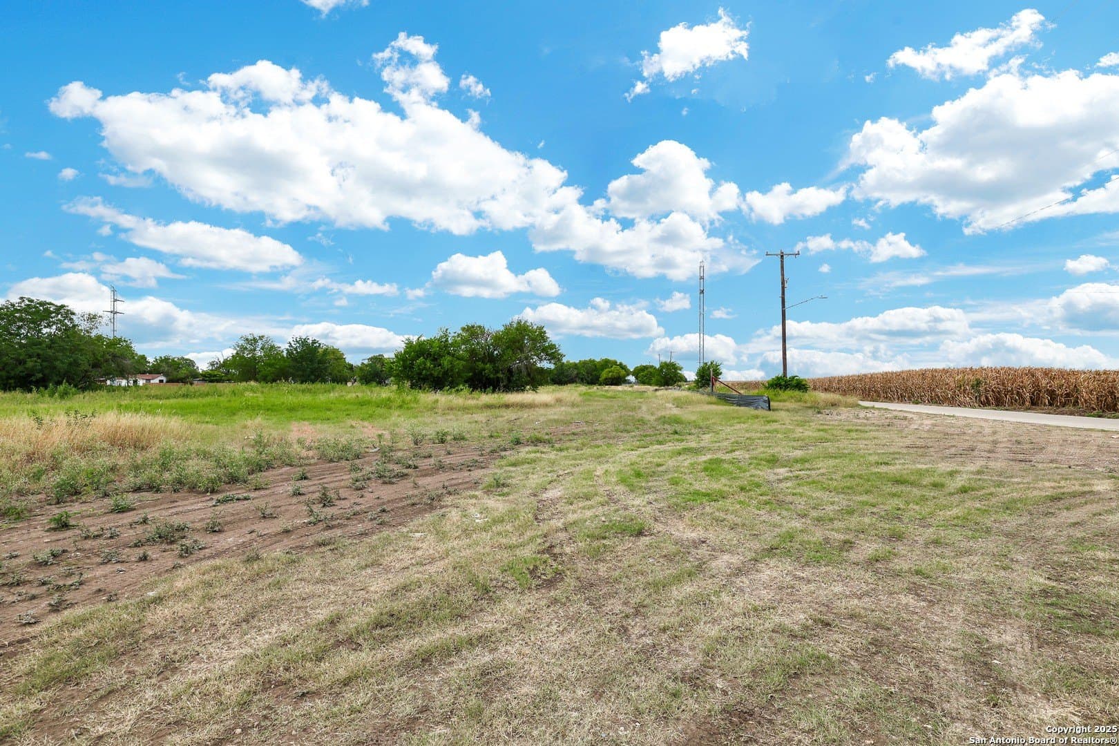 4.06 acres in Bexar County gallery image 2