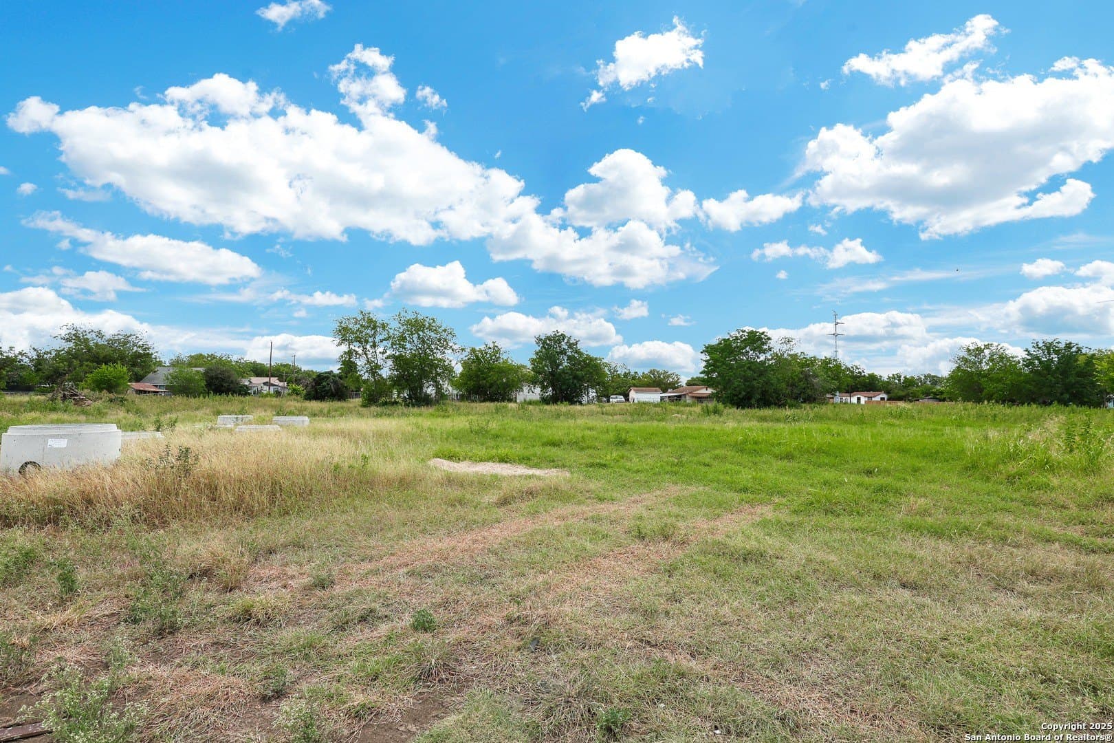 4.06 acres in Bexar County gallery image 3