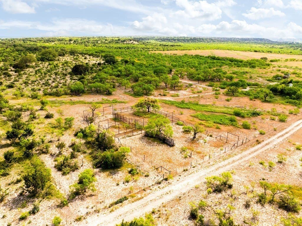 782 acres in Menard County - photo 39
