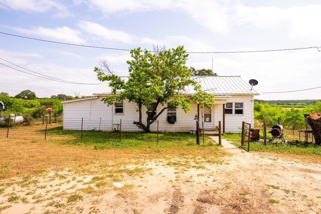 782 acres in Menard County - photo 45