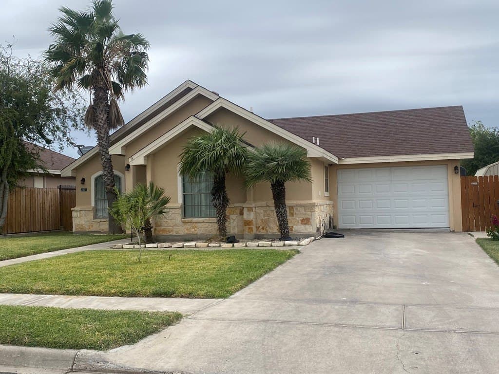 7,800 acres in Maverick County gallery image 3