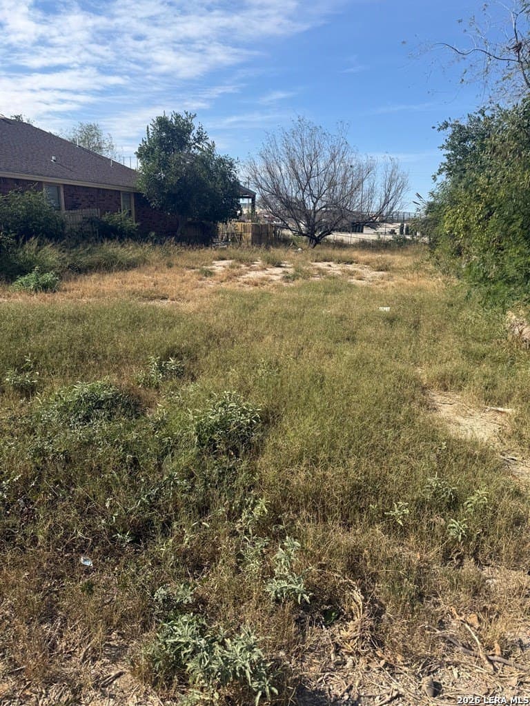 0.17 acres in Maverick County gallery image 3