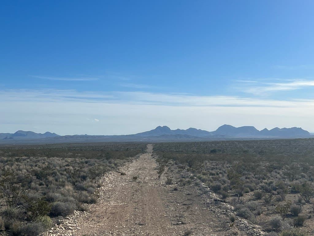 5 acres in Brewster County - photo 3