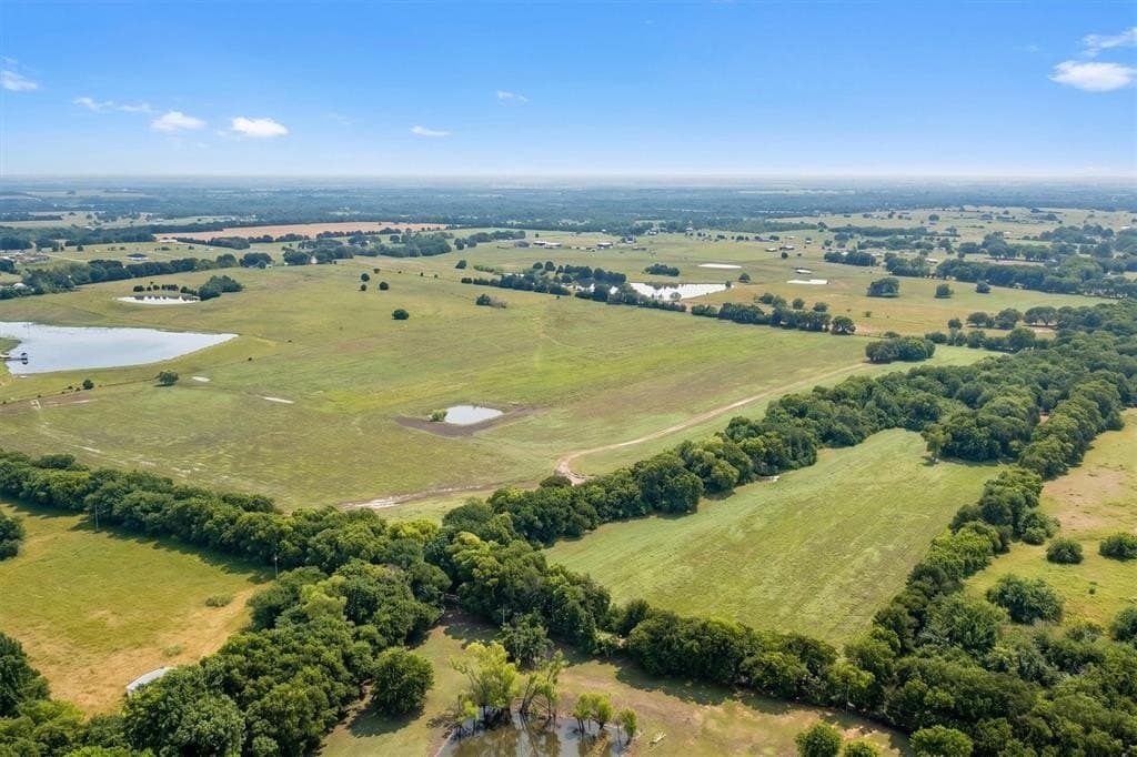 57.84 acres in Collin County gallery image 2