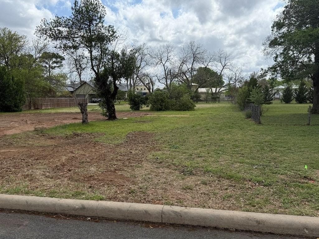0.21 acres in Gillespie County