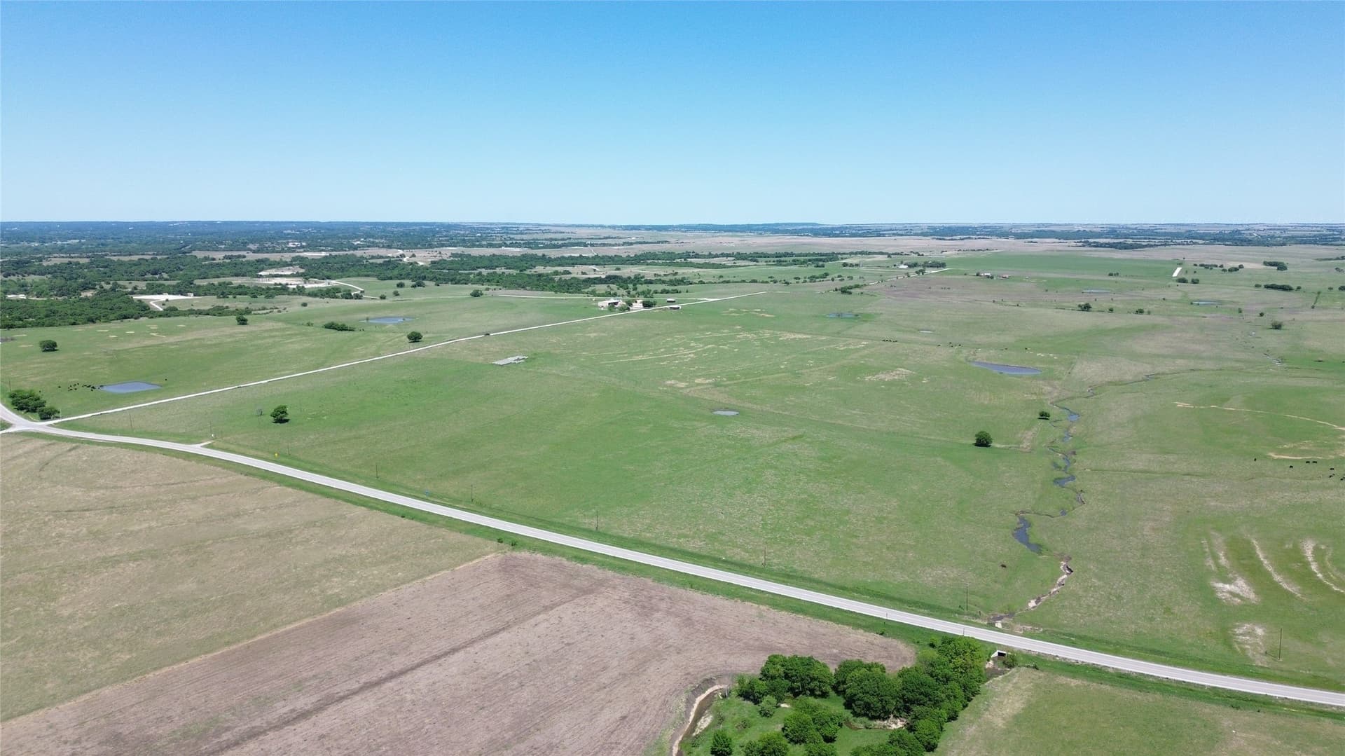 11 acres in Cooke County - photo 5