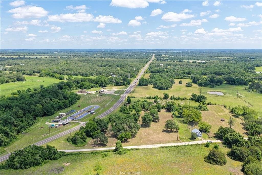 1.75 acres in Burleson County featured view