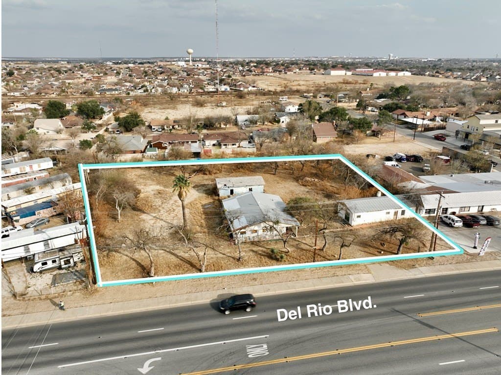 55,757 acres in Maverick County gallery image 2