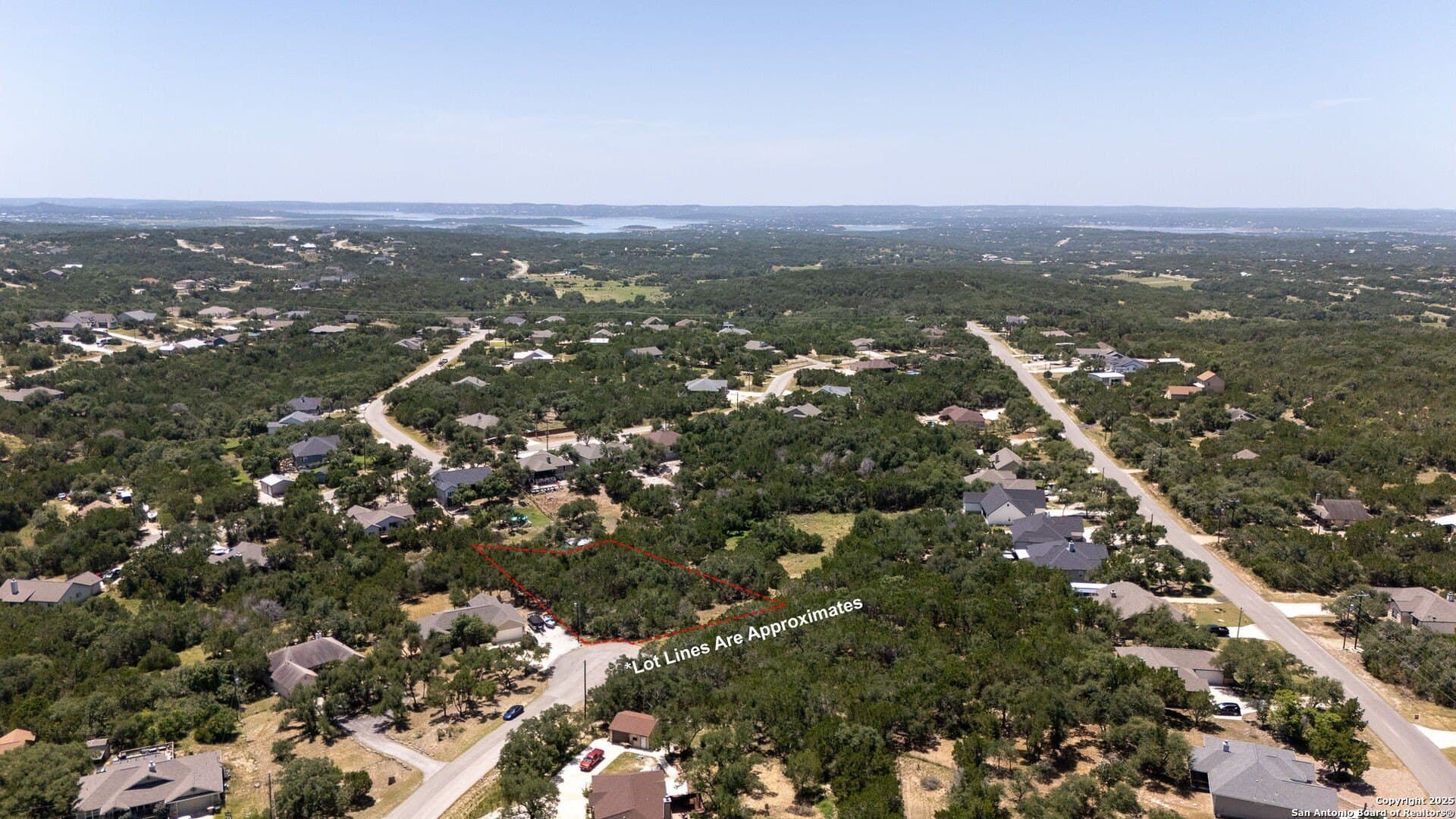 0.7 acres in Comal County gallery image 2