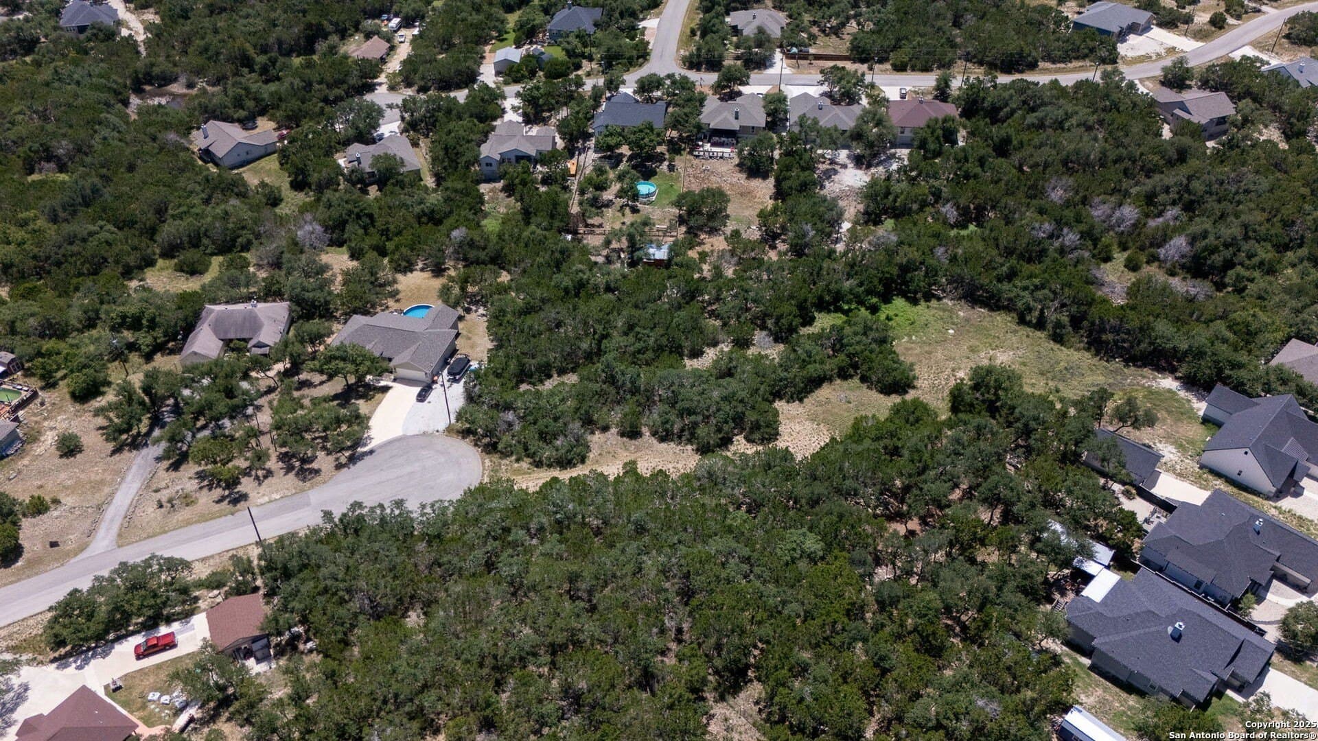 0.7 acres in Comal County gallery image 4