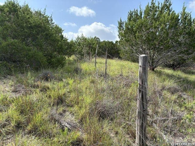 3 acres in Comal County gallery image 4