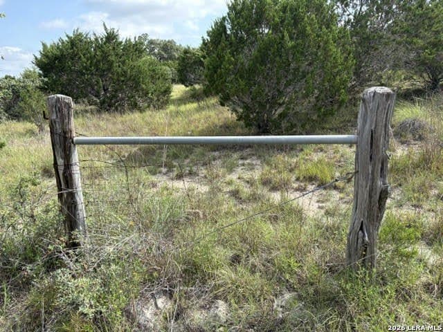 3 acres in Comal County gallery image 2