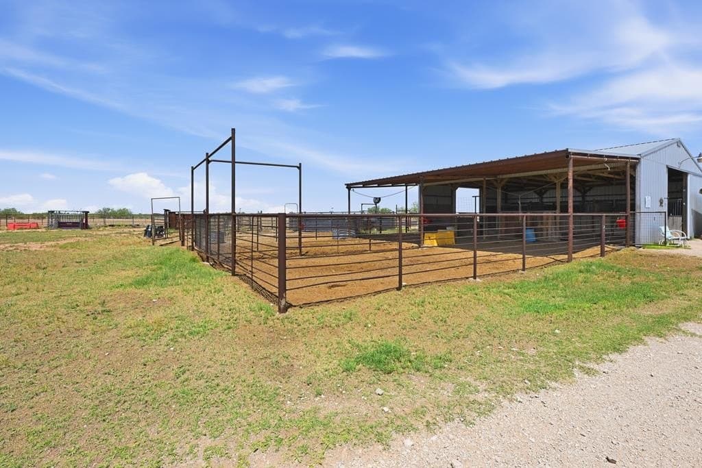 40.02 acres in Midland County - photo 89