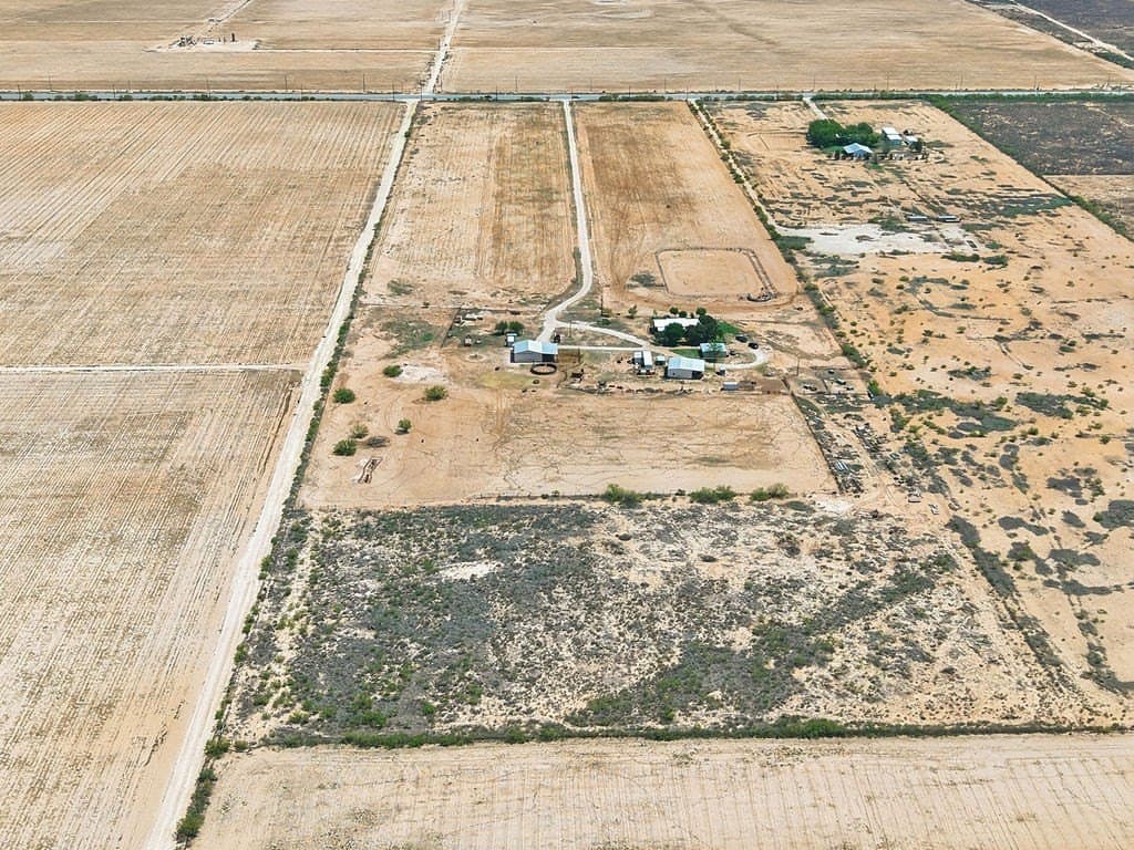 40.02 acres in Midland County - photo 17