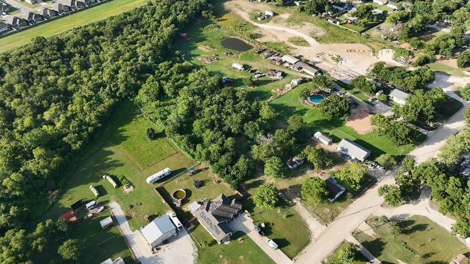2.67 acres in McLennan County gallery image 3