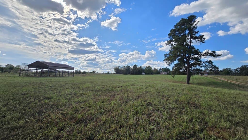 10 acres in Texas County featured view
