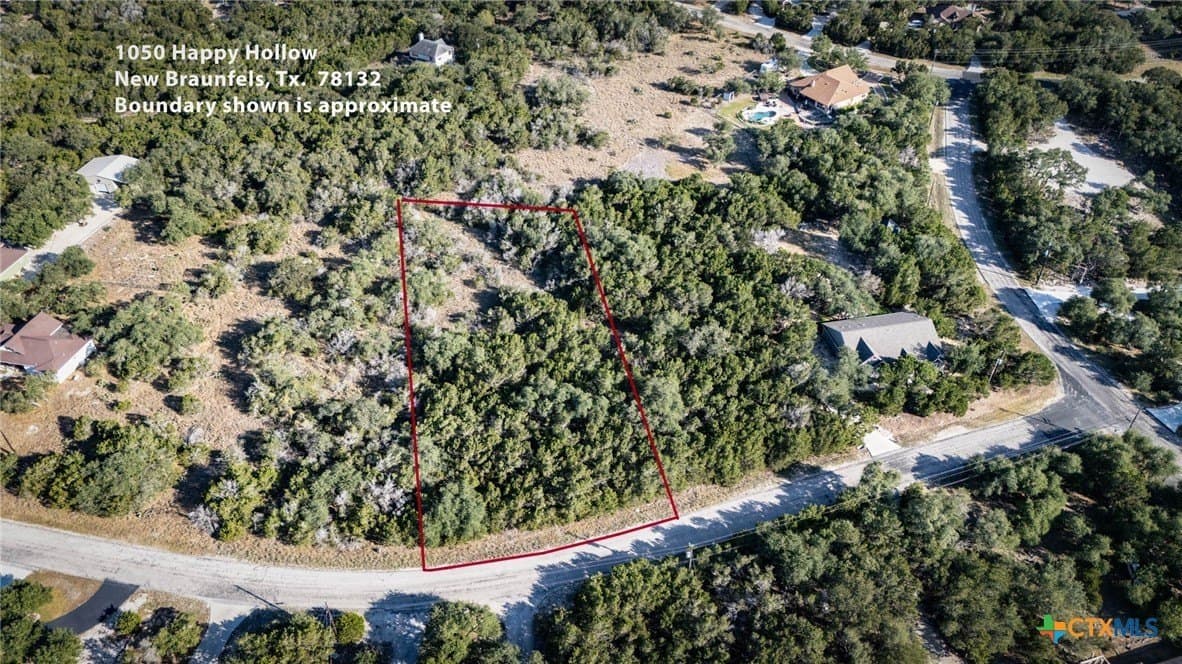 1.13 acres in Comal County - photo 7
