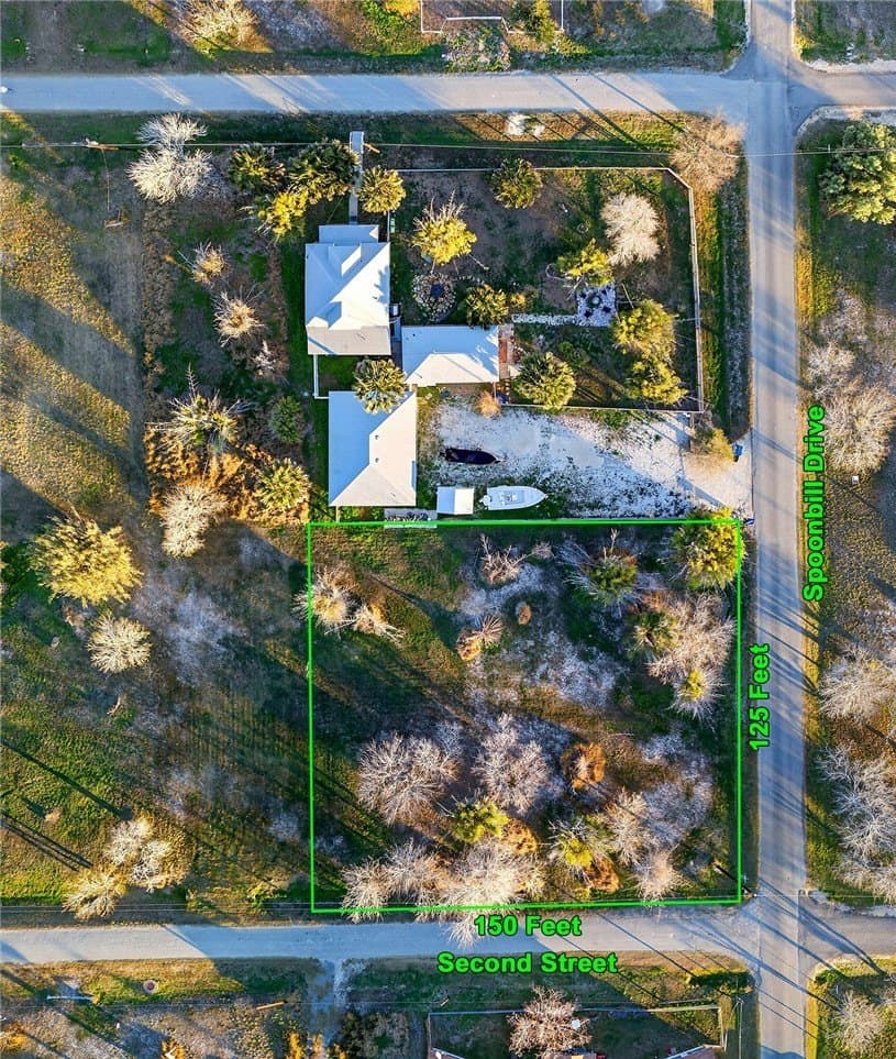 0.43 acres in Refugio County - photo 6