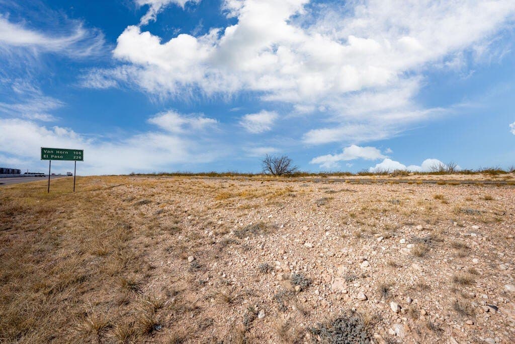 20.42 acres in Ward County