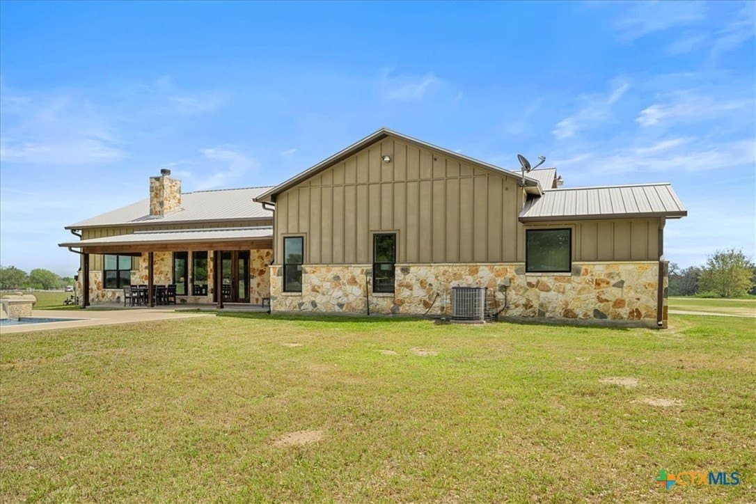27.9 acres in Lavaca County - photo 39